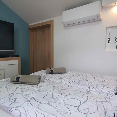 بيت للعطل In - Balaton 44883 *