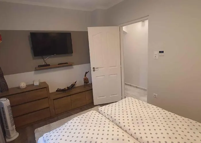 In - Balaton 44883 *